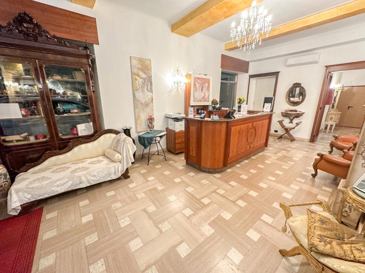 Hotel Dell'Orto Chiavari Exterior photo